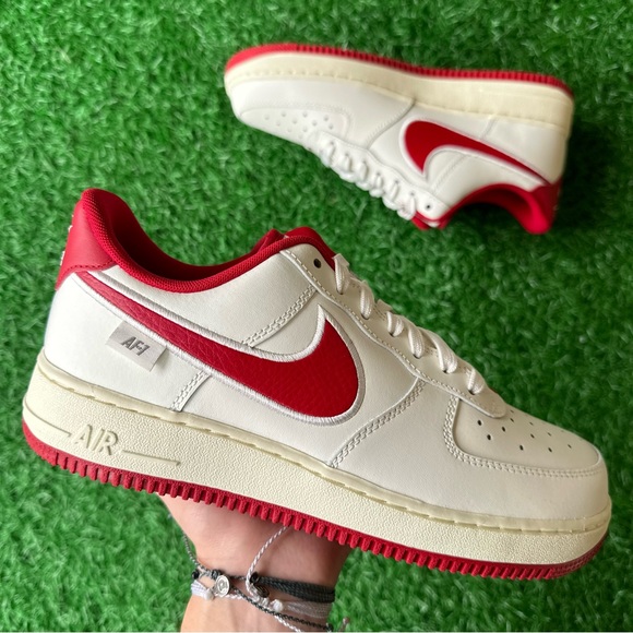 Nike Shoes - Nike Air Force 1 ‘07